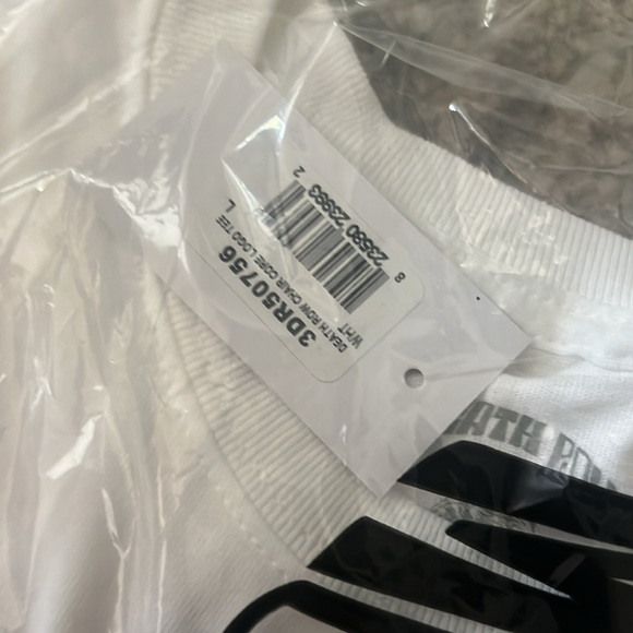 Death Row Records "Lights Out" tee - Brand New in Sealed Packaging - Picture 3 of 4